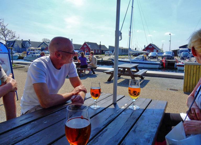 En lille forfriskning ved Lystbådehavnen